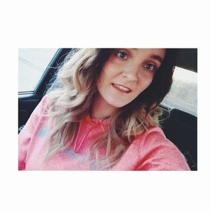 Meet your Posher, Nicollette